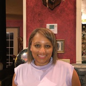 Meet your Posher, Monica